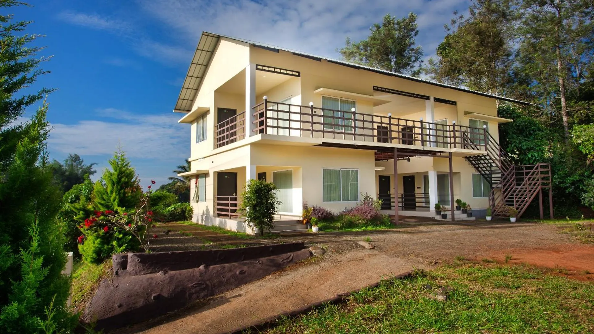 The Arbour Resort Munnar 4*,  India